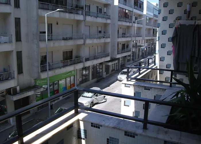 Alojamentos Turismo E Negocios *